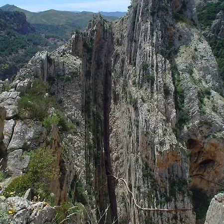 Rural Caminito Del Rey Gospodarstwo wiejskie *